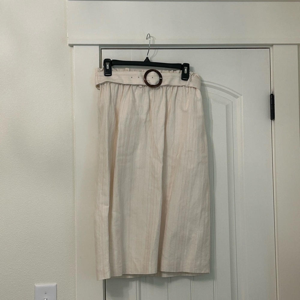 Ann Taylor Cream Pencil Skirt with Belt